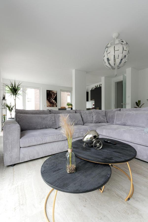Lulex IV - Traumwohnung Terasse Garten In Neuss Exterior photo